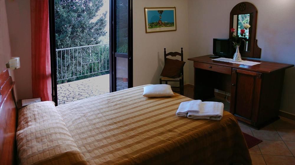 Hotel Ispinigoli Доргалі Екстер'єр фото